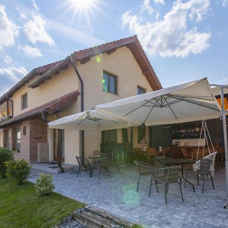 Ama Guest House Turda Zewnętrze zdjęcie