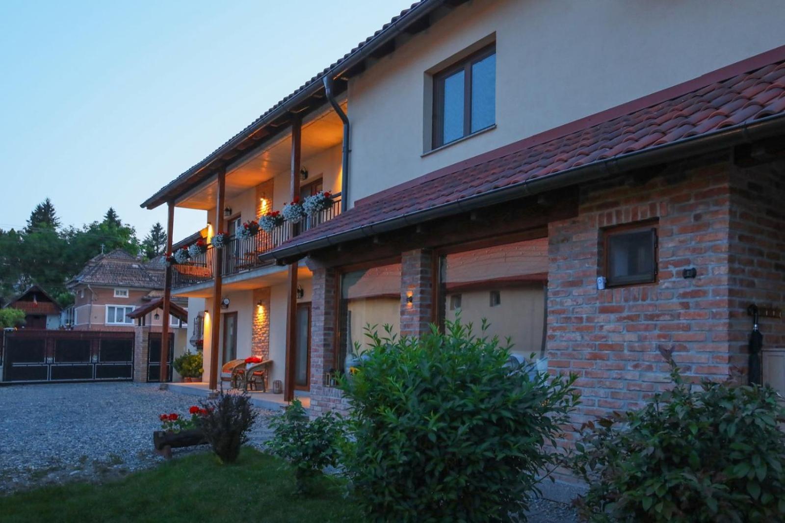 Ama Guest House Turda Zewnętrze zdjęcie