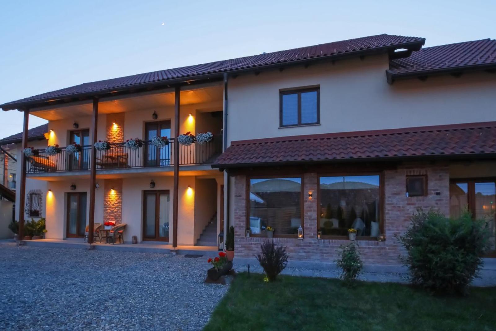 Ama Guest House Turda Zewnętrze zdjęcie