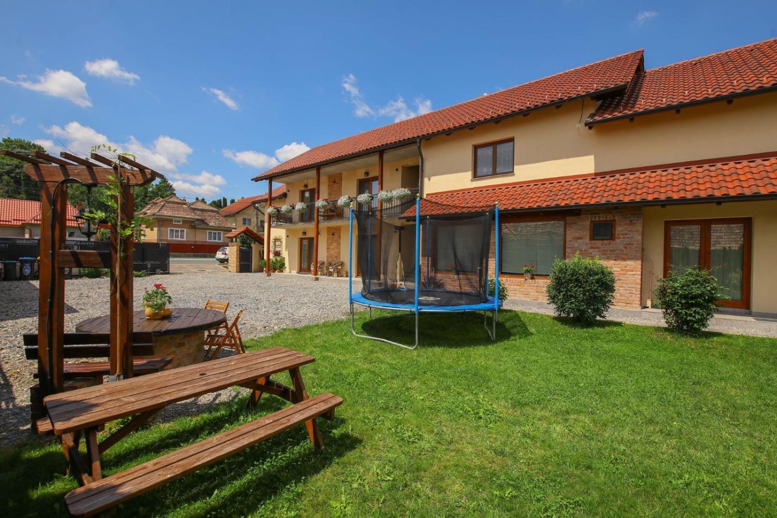 Ama Guest House Turda Zewnętrze zdjęcie