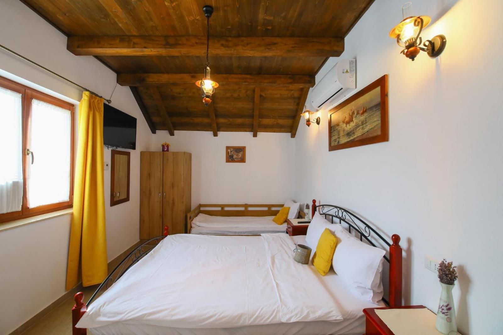 Ama Guest House Turda Zewnętrze zdjęcie